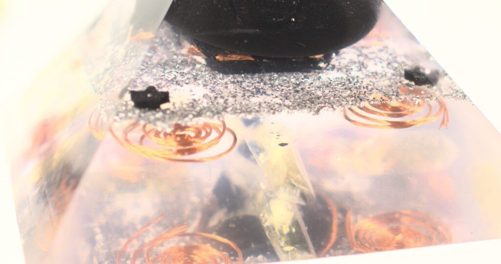 Large Pyramid - Bottom side